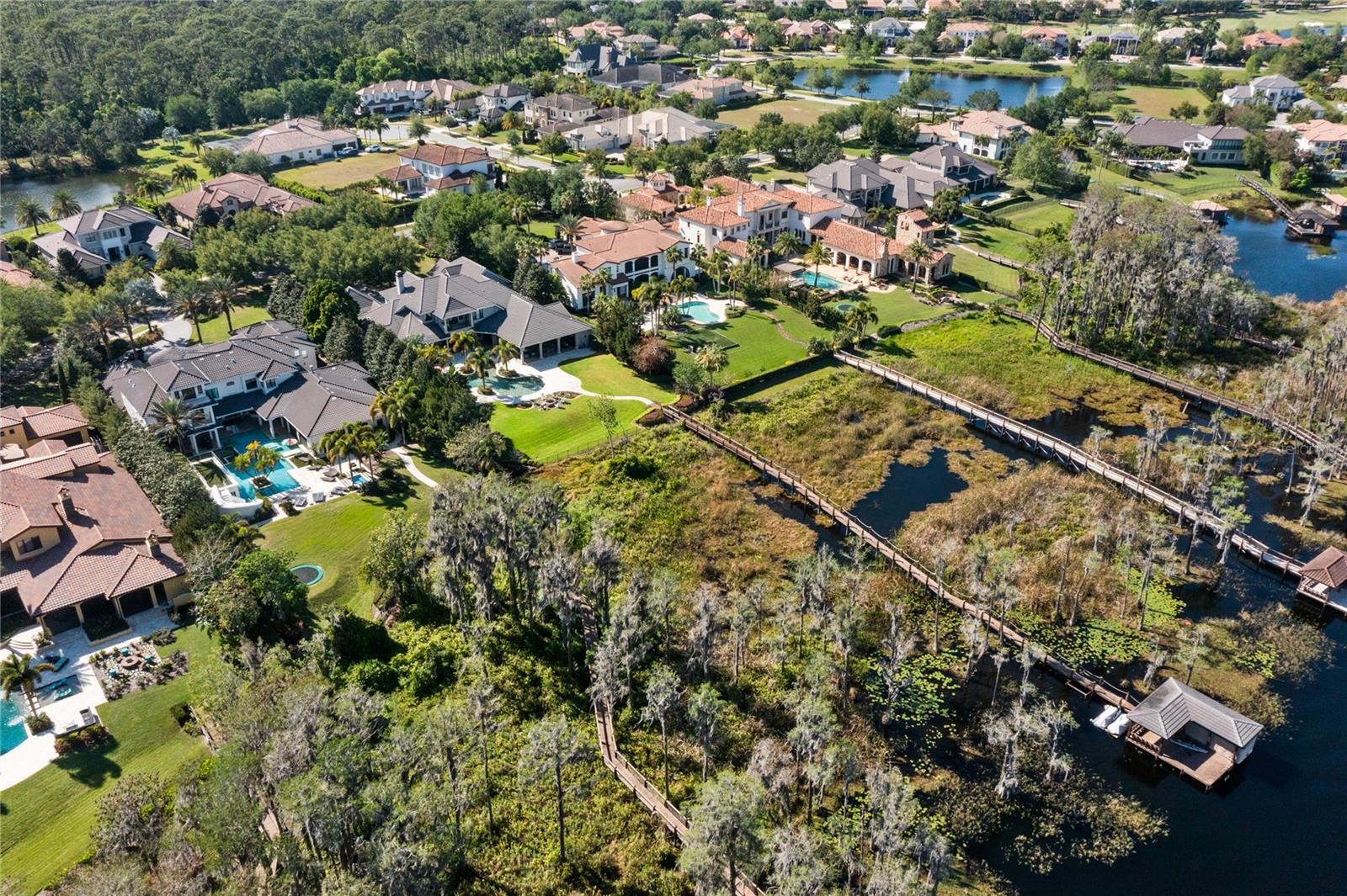 KEENES POINTE - Residential