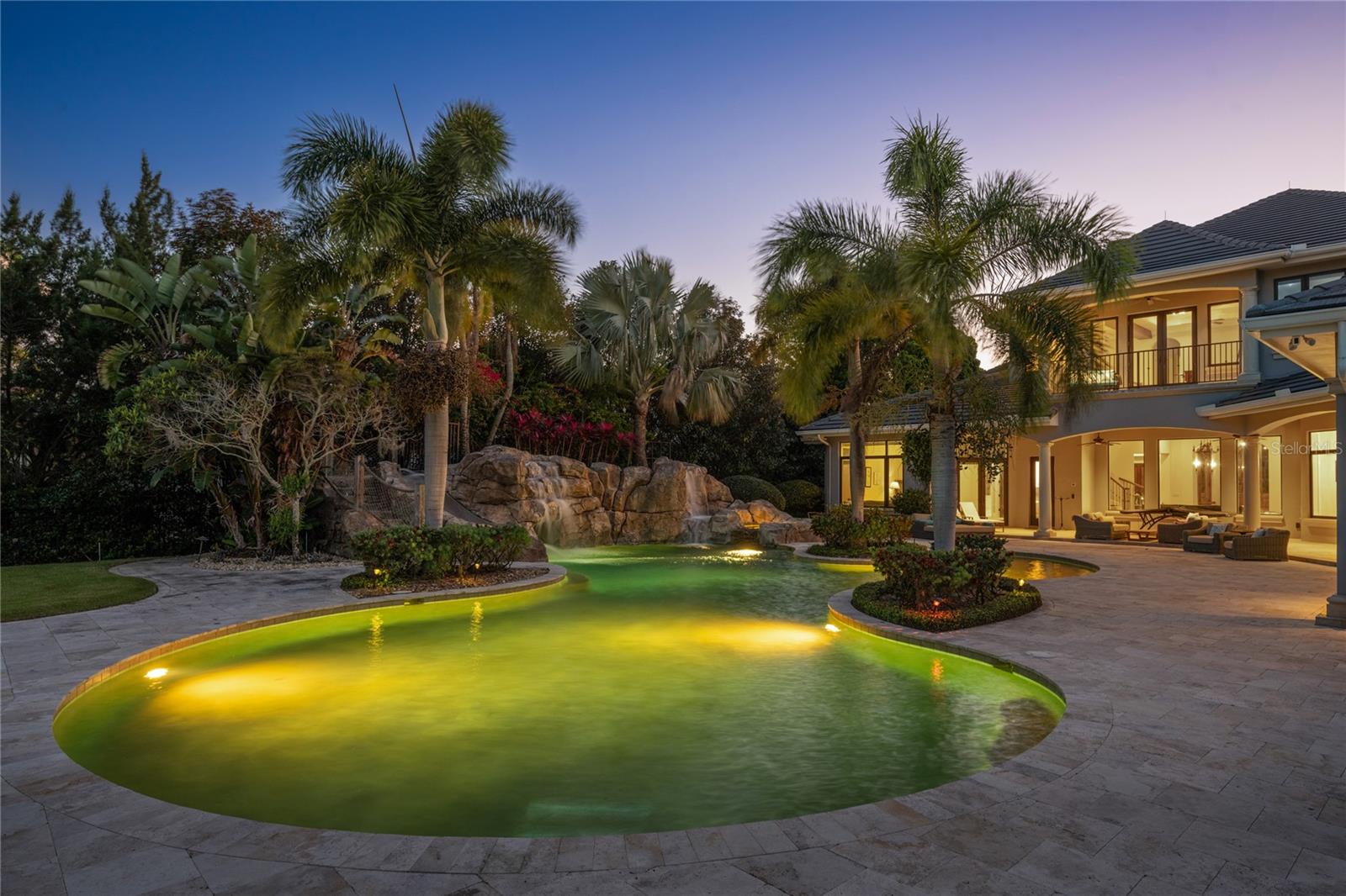 KEENES POINTE - Residential