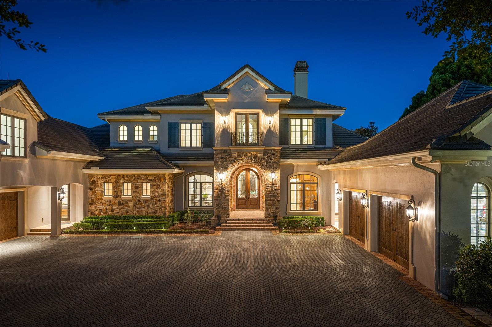 KEENES POINTE - Residential