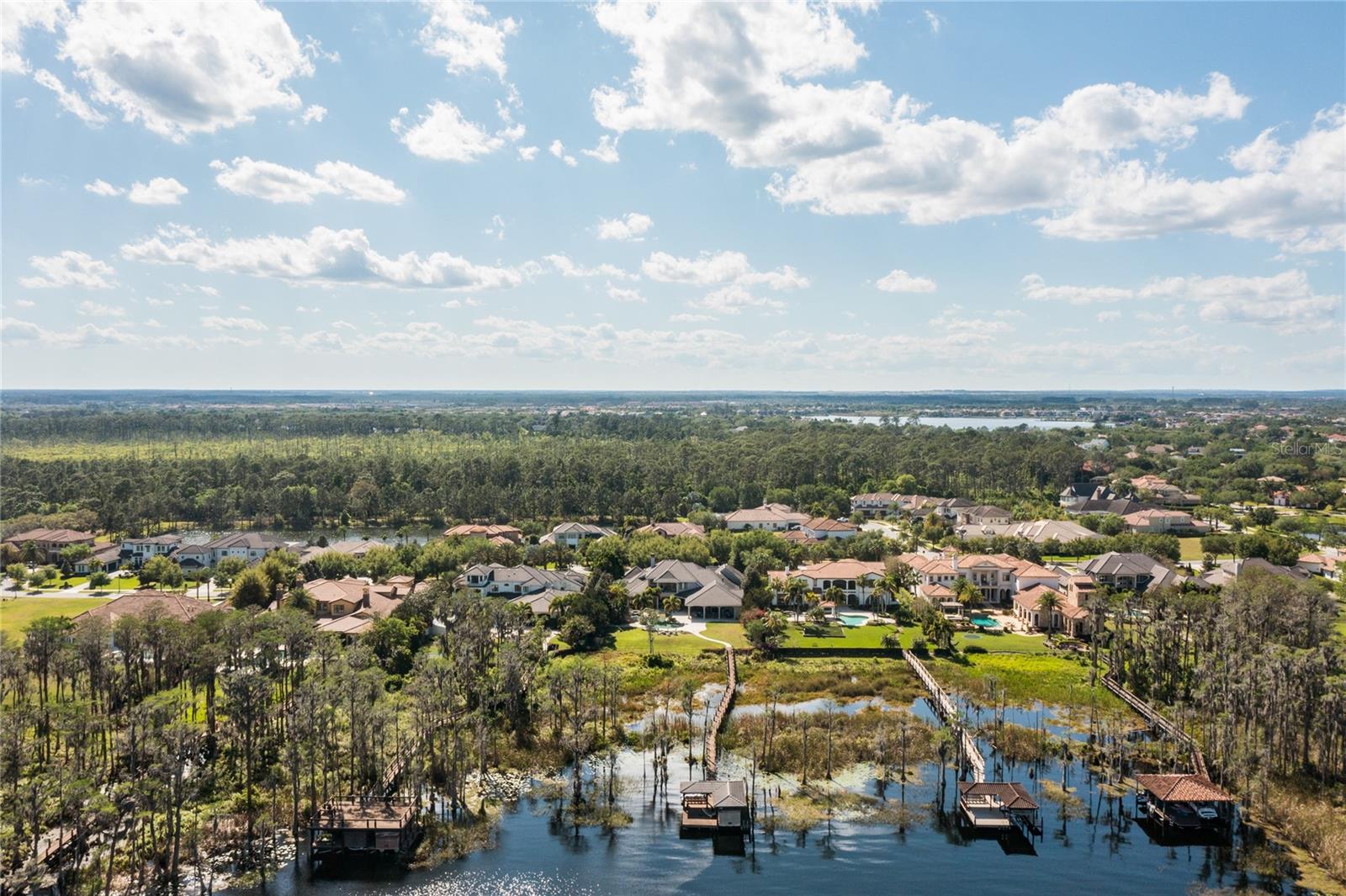KEENES POINTE - Residential