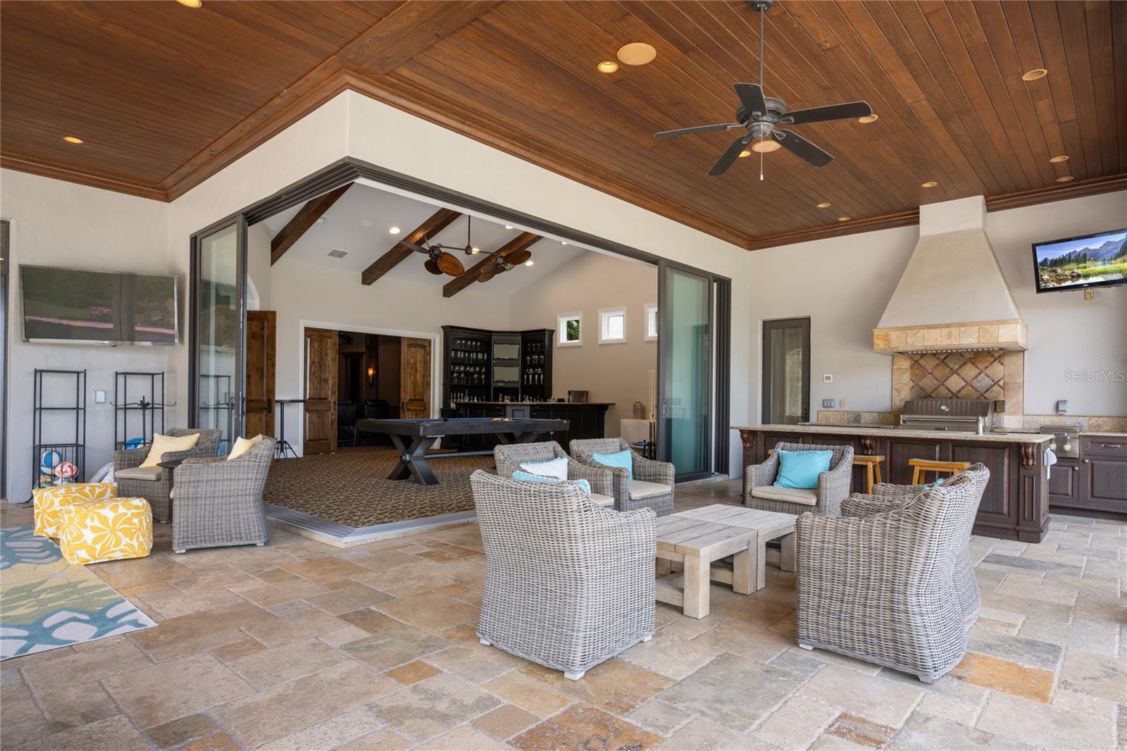 KEENES POINTE - Residential