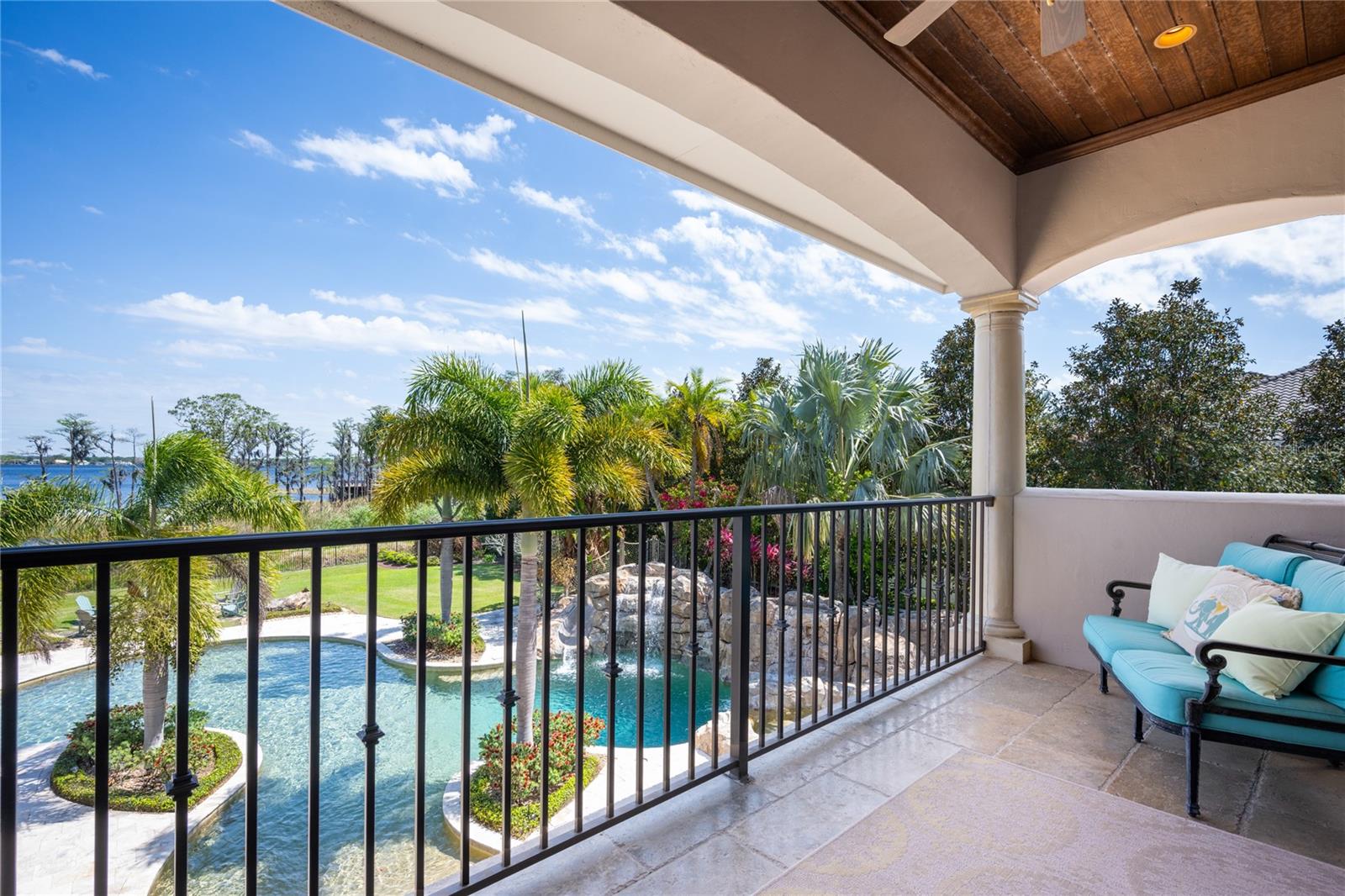 KEENES POINTE - Residential