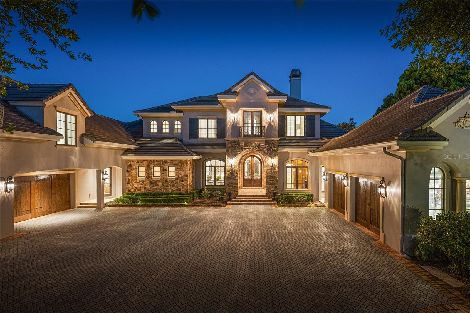 KEENES POINTE - Residential