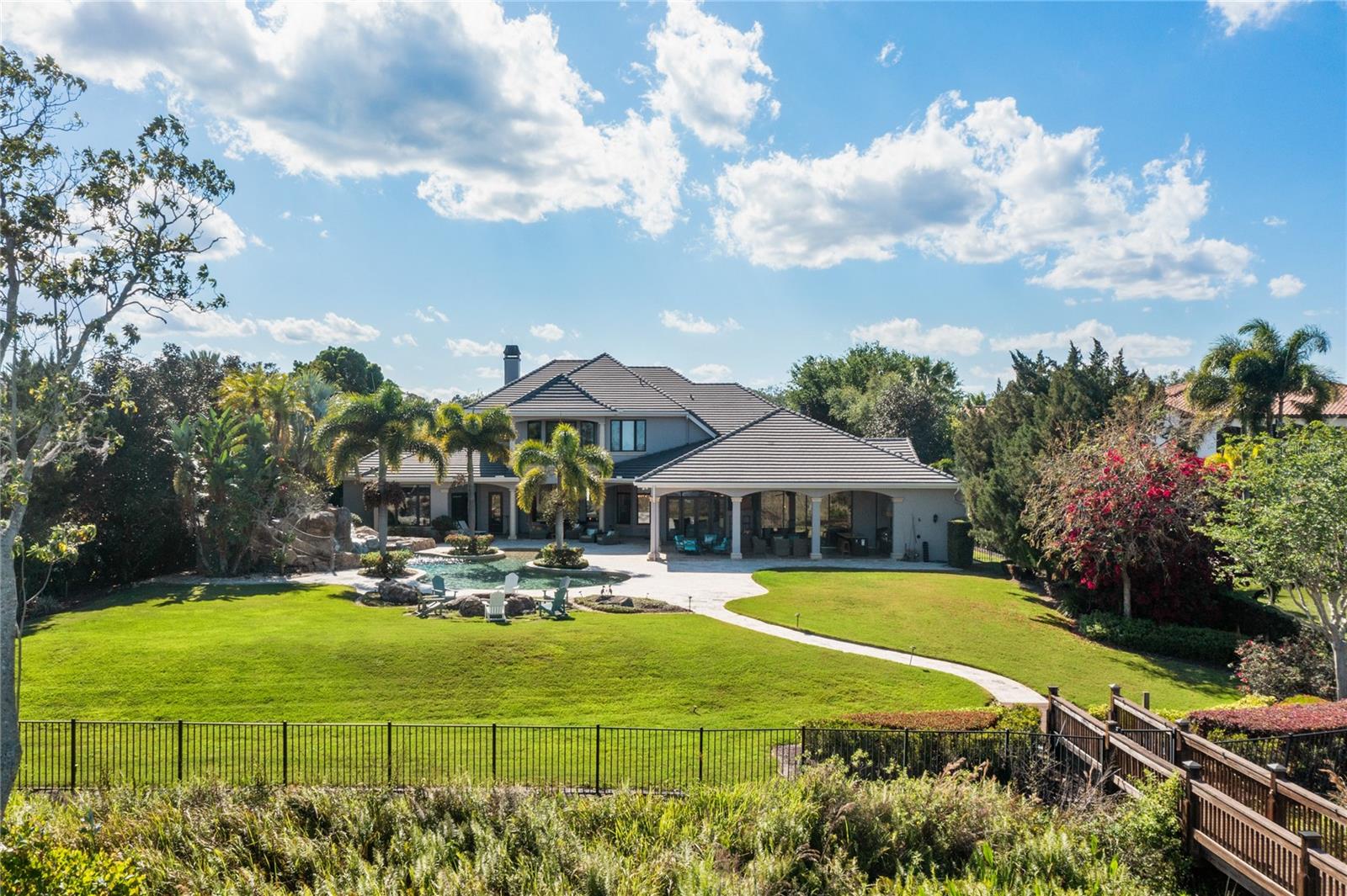 KEENES POINTE - Residential