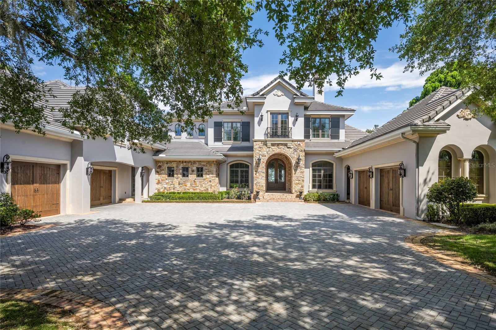 KEENES POINTE - Residential