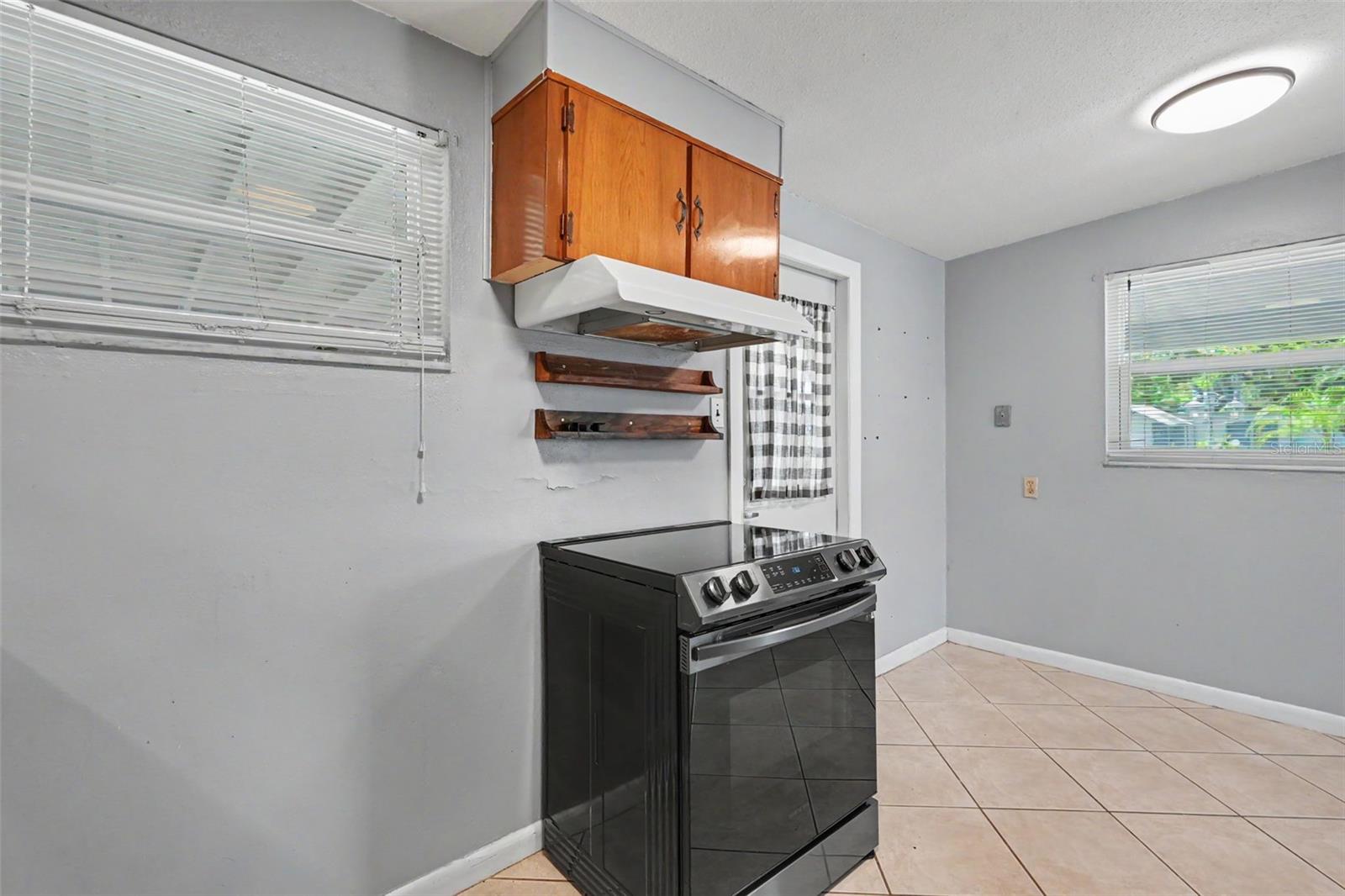 CRESTRIDGE 6TH ADD - Residential
