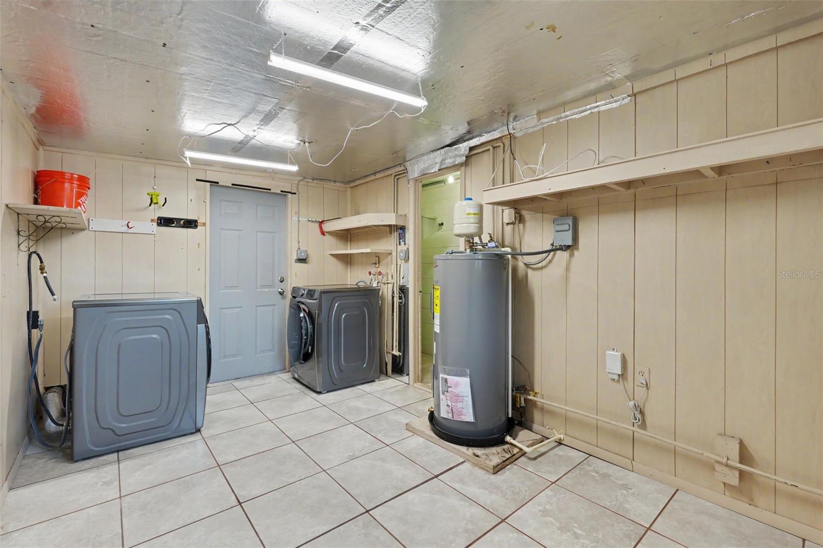 CRESTRIDGE 6TH ADD - Residential