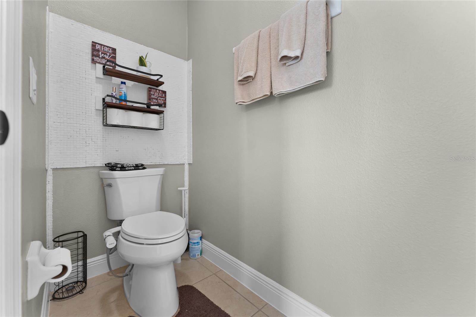 HANOVER LAKES PH 1 - Residential