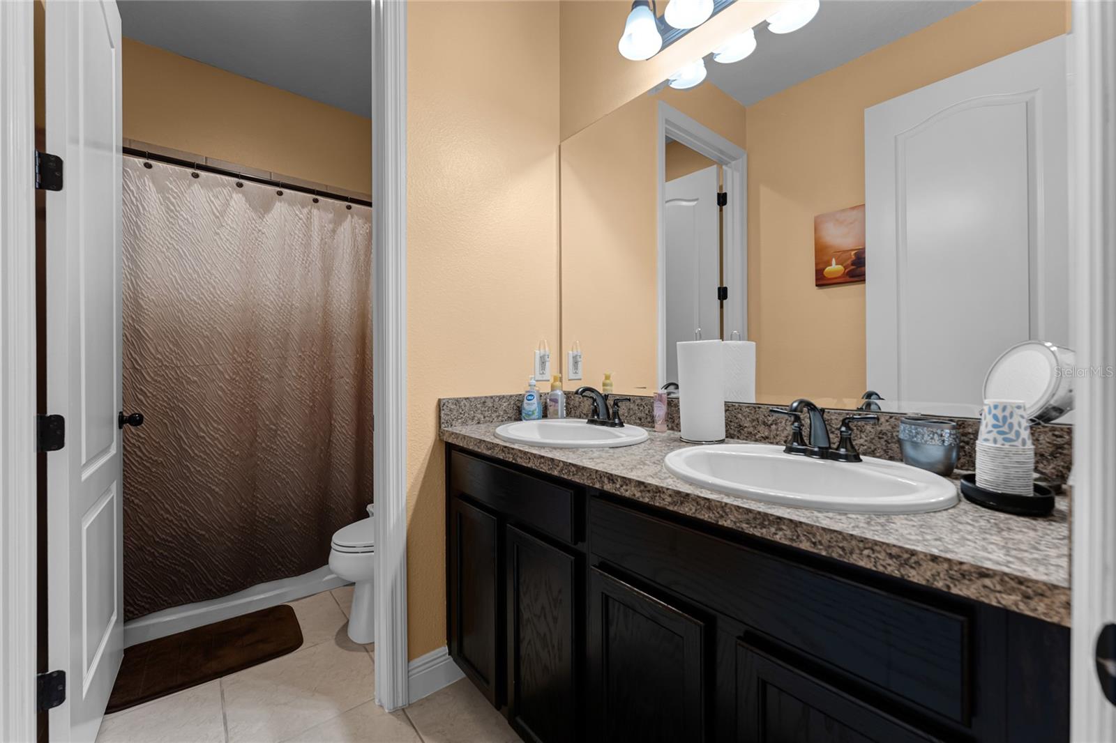 HANOVER LAKES PH 1 - Residential