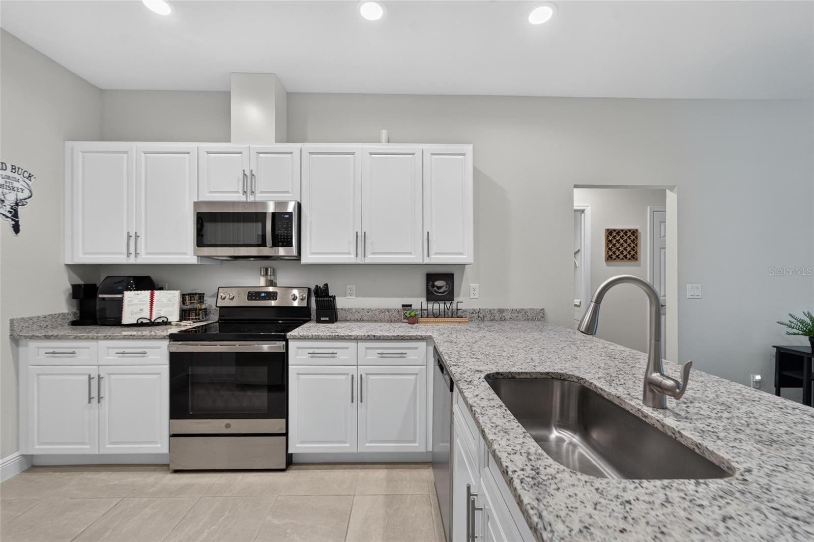 HERNANDO HIGHLANDS - Residential