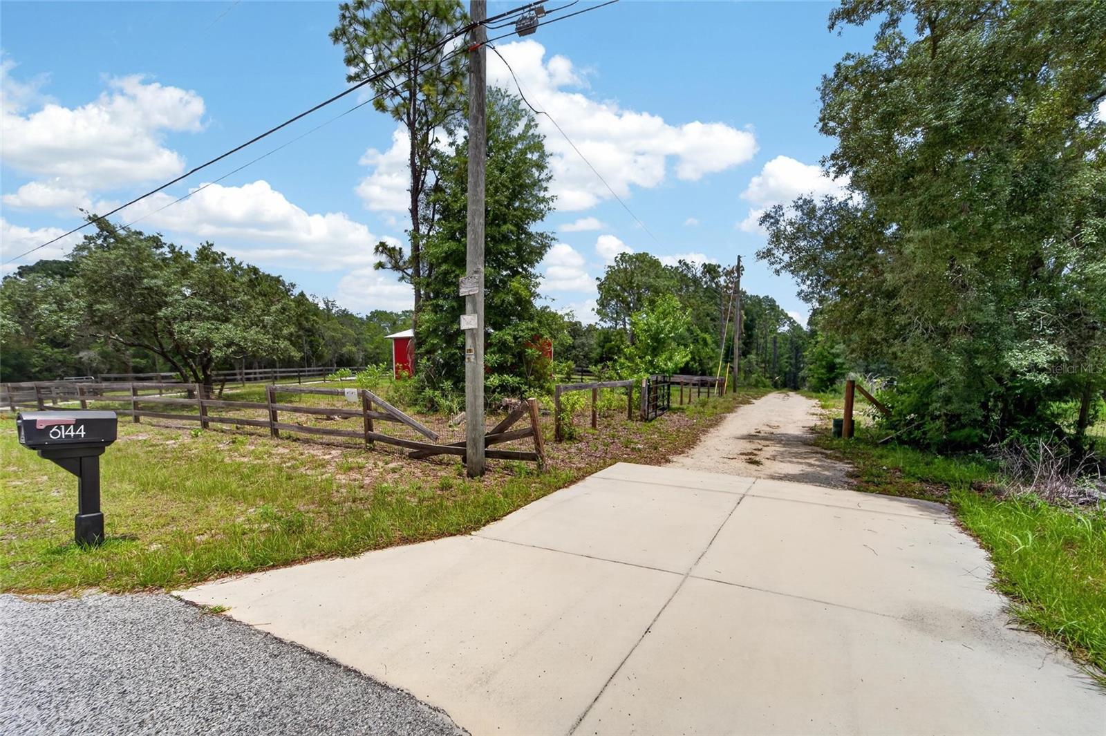 HERNANDO HIGHLANDS - Residential