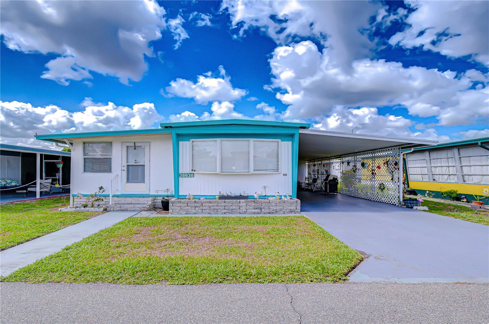SLEEPY HOLLOW MOBILE ESTATES - Residential