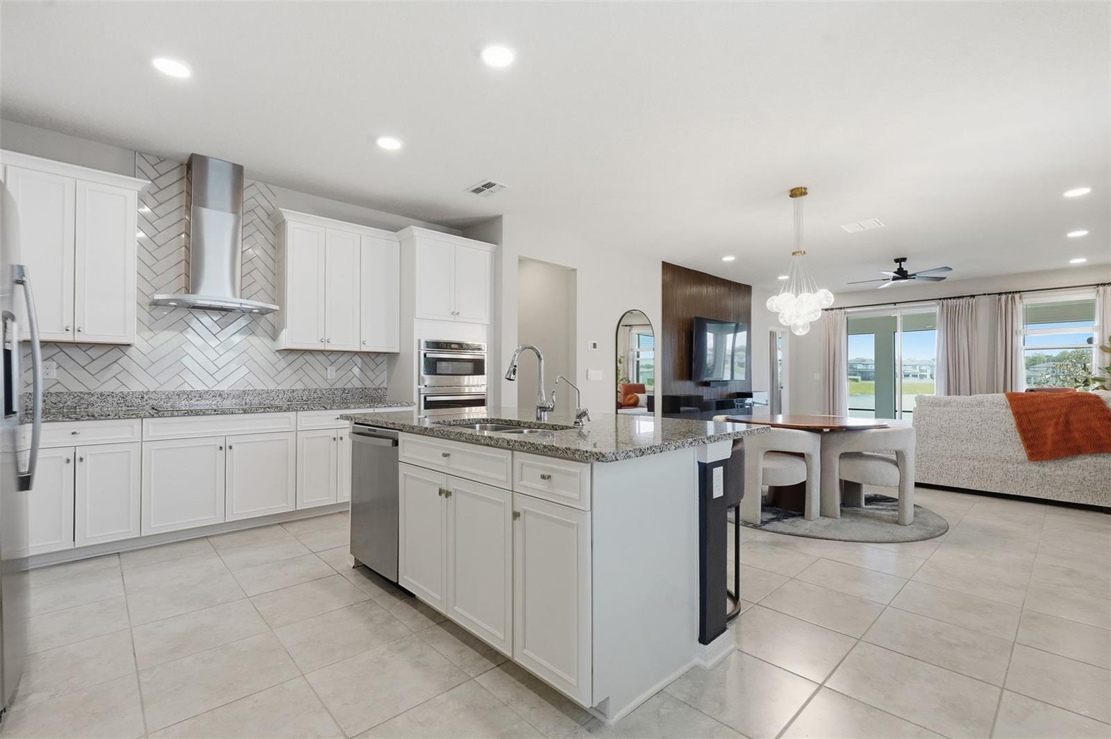BERRY BAY - Residential
