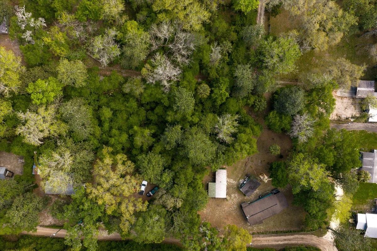 TOBACCO PATCH CAMPSITES - Land