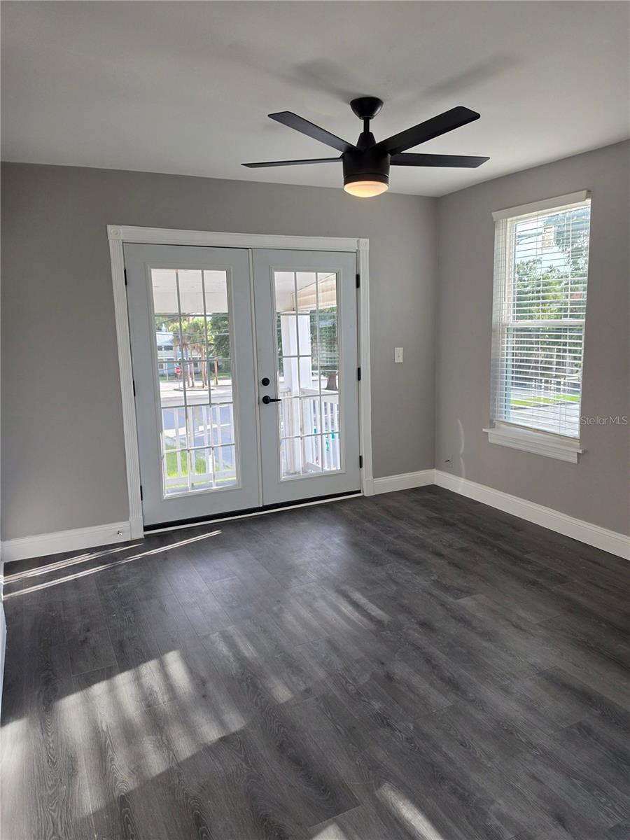 LOCKARDS LT 09 BLK 09 DELAND - Residential Lease