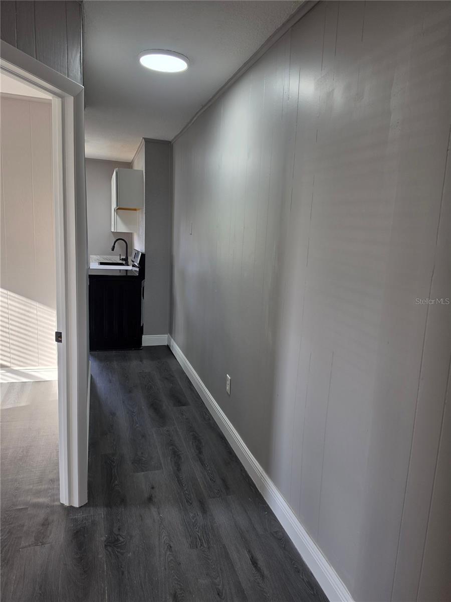 LOCKARDS LT 09 BLK 09 DELAND - Residential Lease