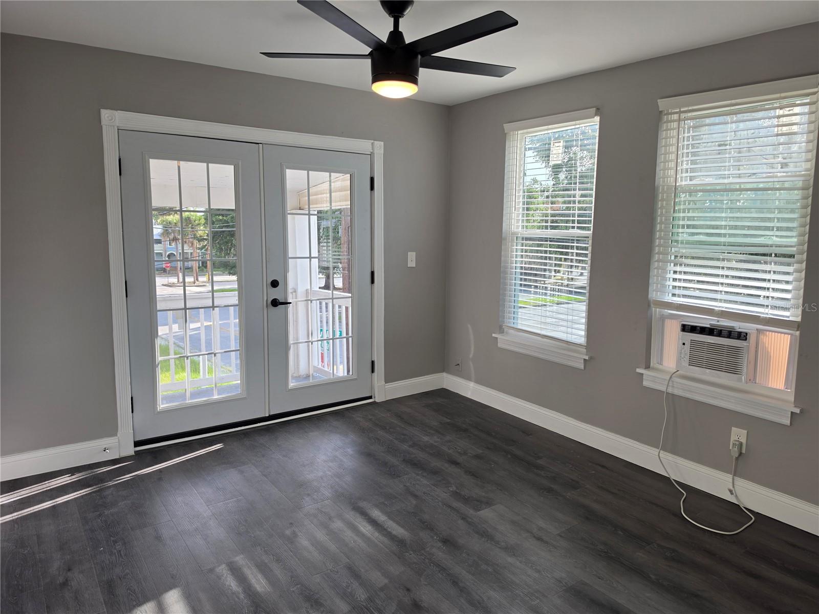 LOCKARDS LT 09 BLK 09 DELAND - Residential Lease