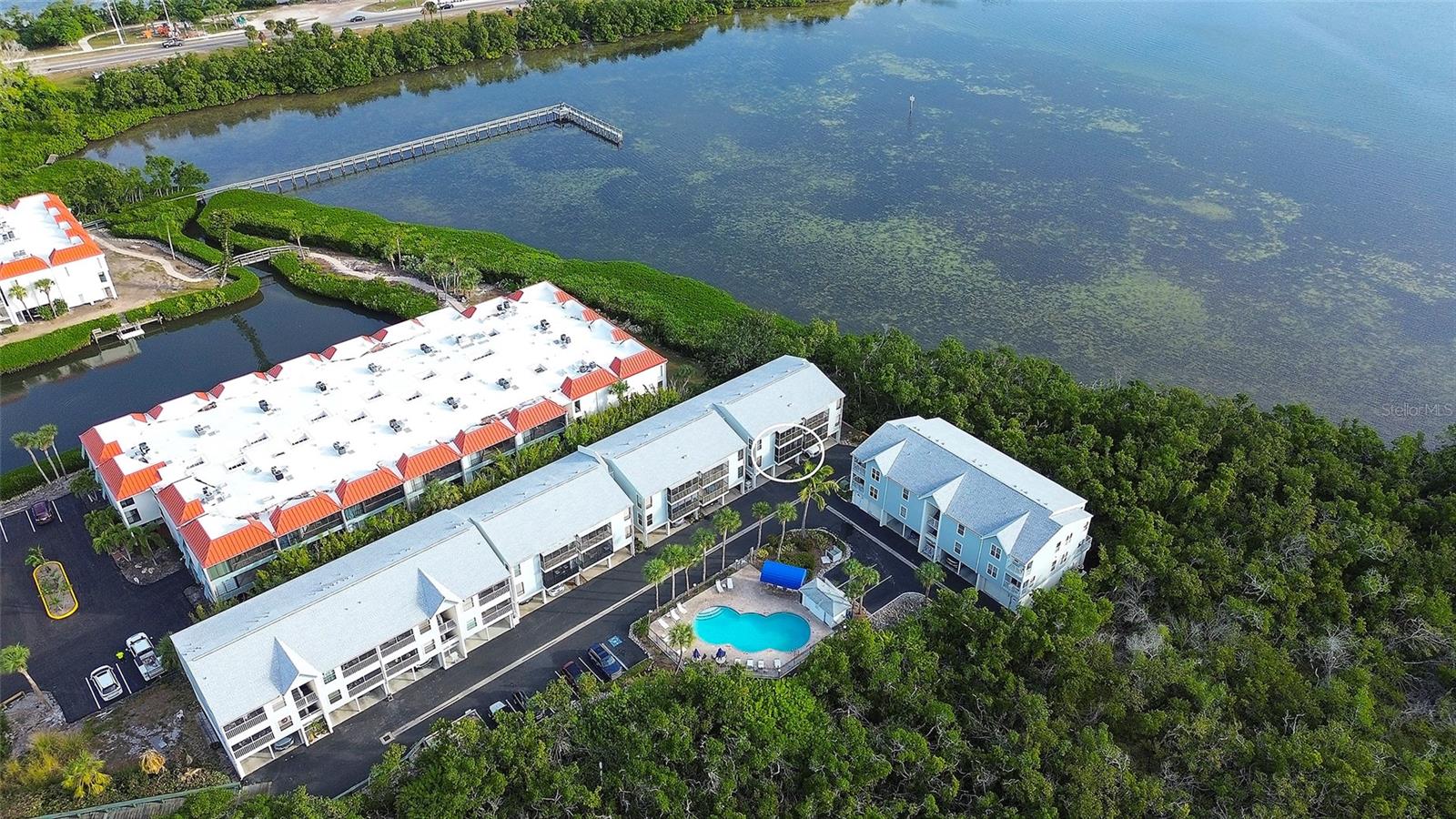 SANDY POINTE PH I - Residential