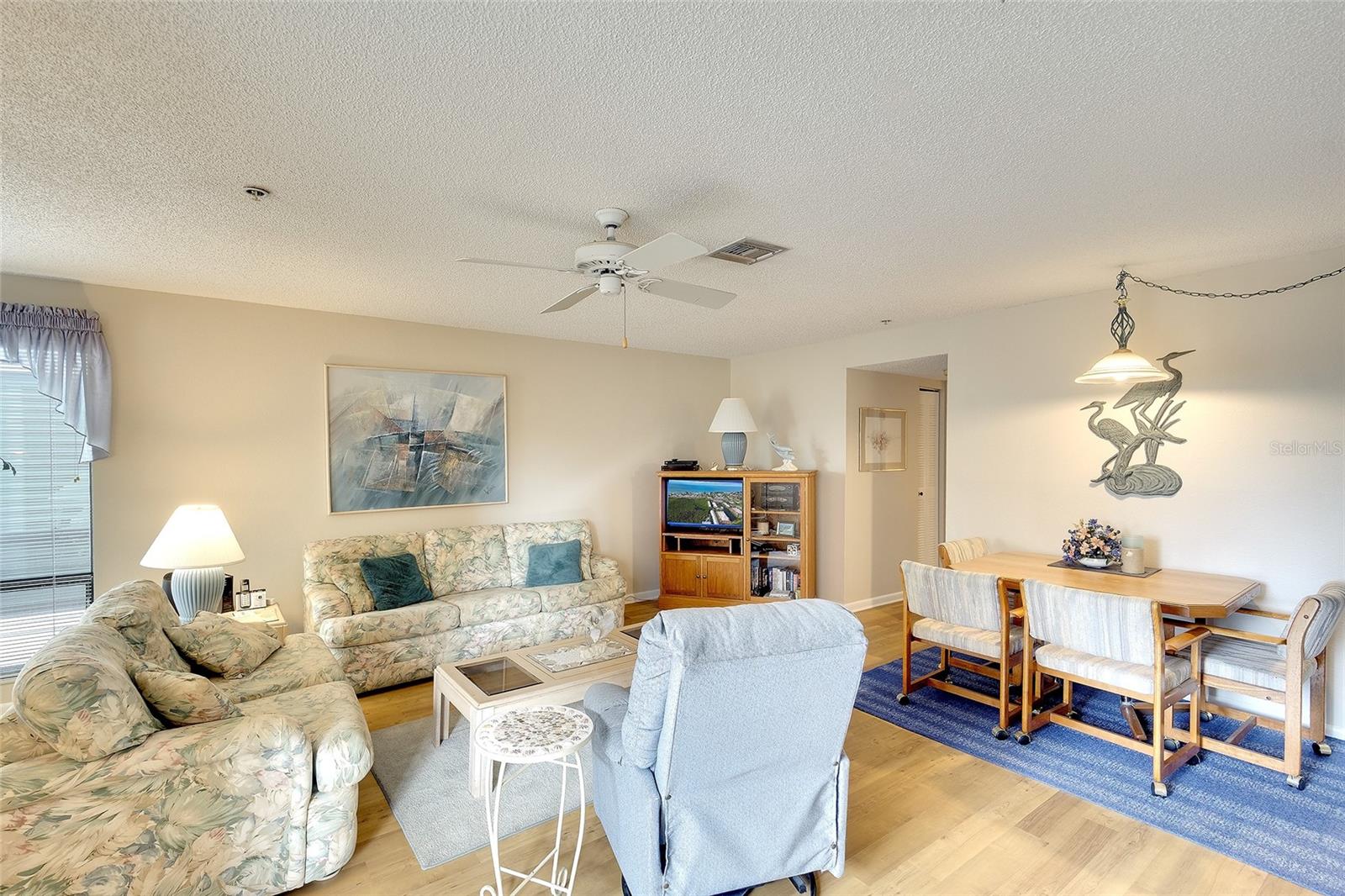 SANDY POINTE PH I - Residential