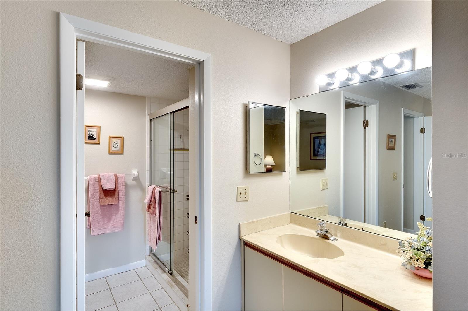 SANDY POINTE PH I - Residential