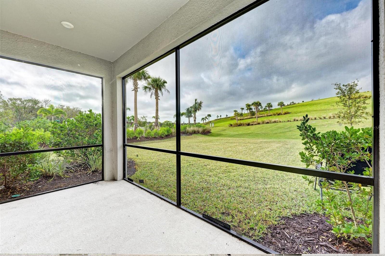 GRANDVIEW AT THE HEIGHTS - Residential Lease