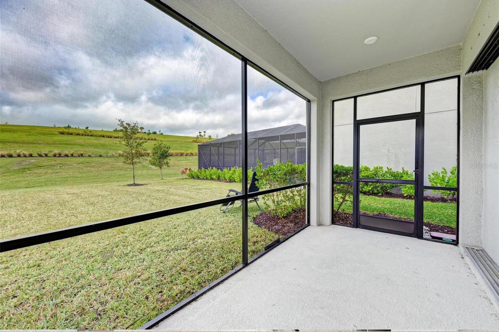 GRANDVIEW AT THE HEIGHTS - Residential Lease