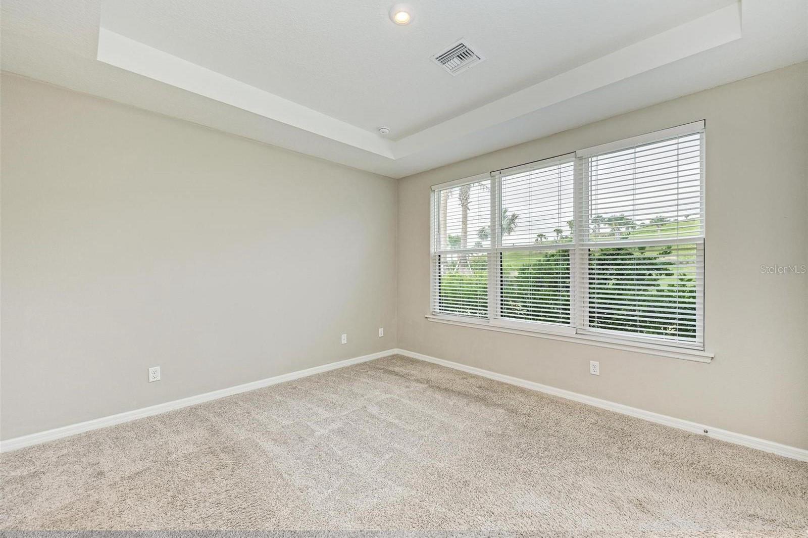 GRANDVIEW AT THE HEIGHTS - Residential Lease