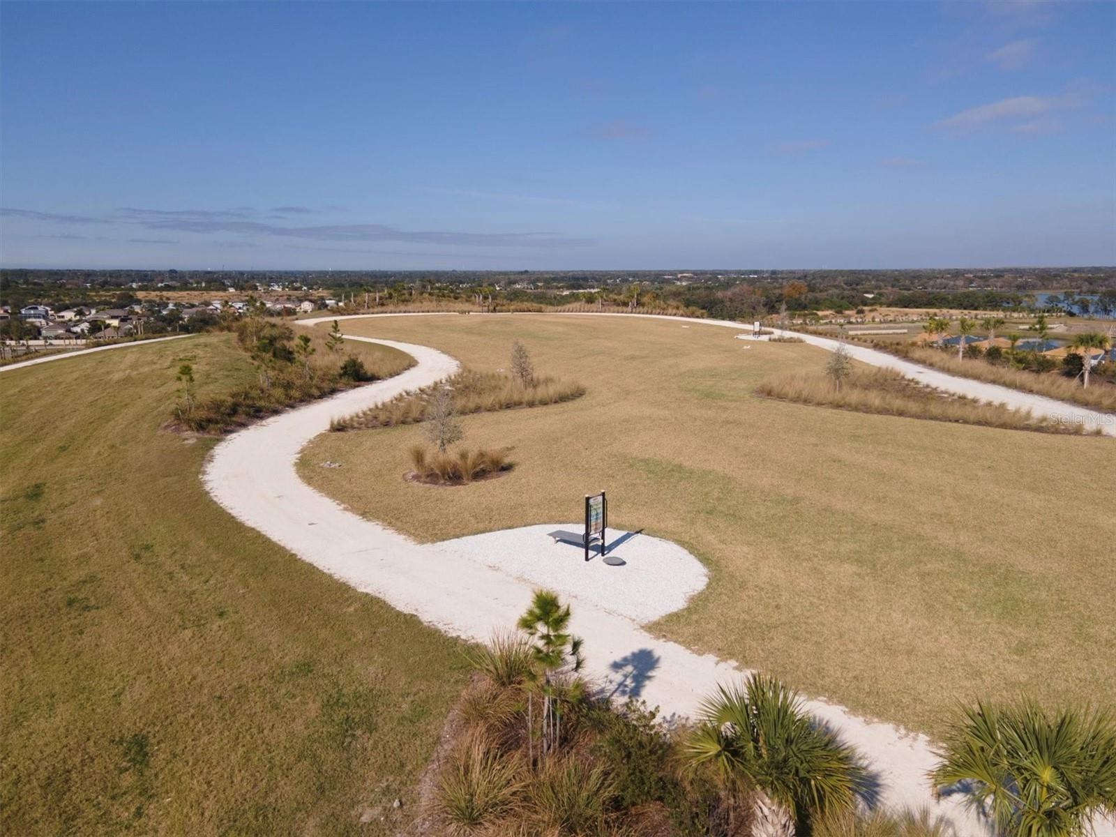 GRANDVIEW AT THE HEIGHTS - Residential Lease