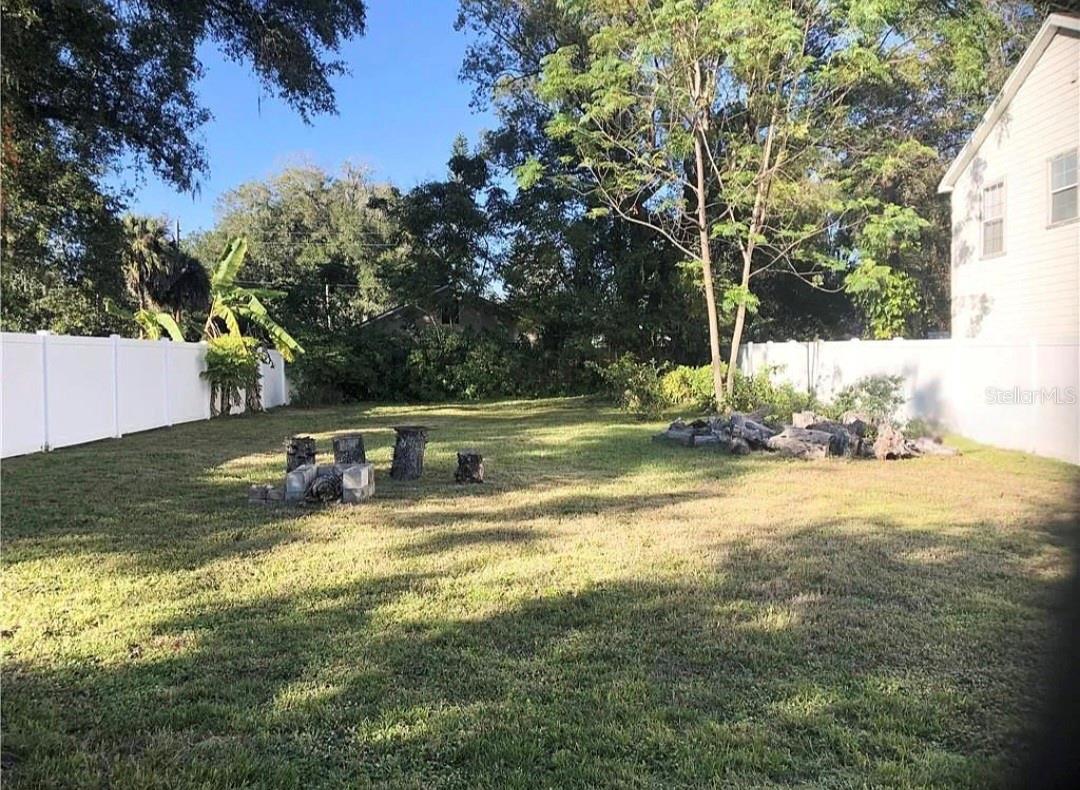 LAKE DAVIS HEIGHTS - Residential Lease