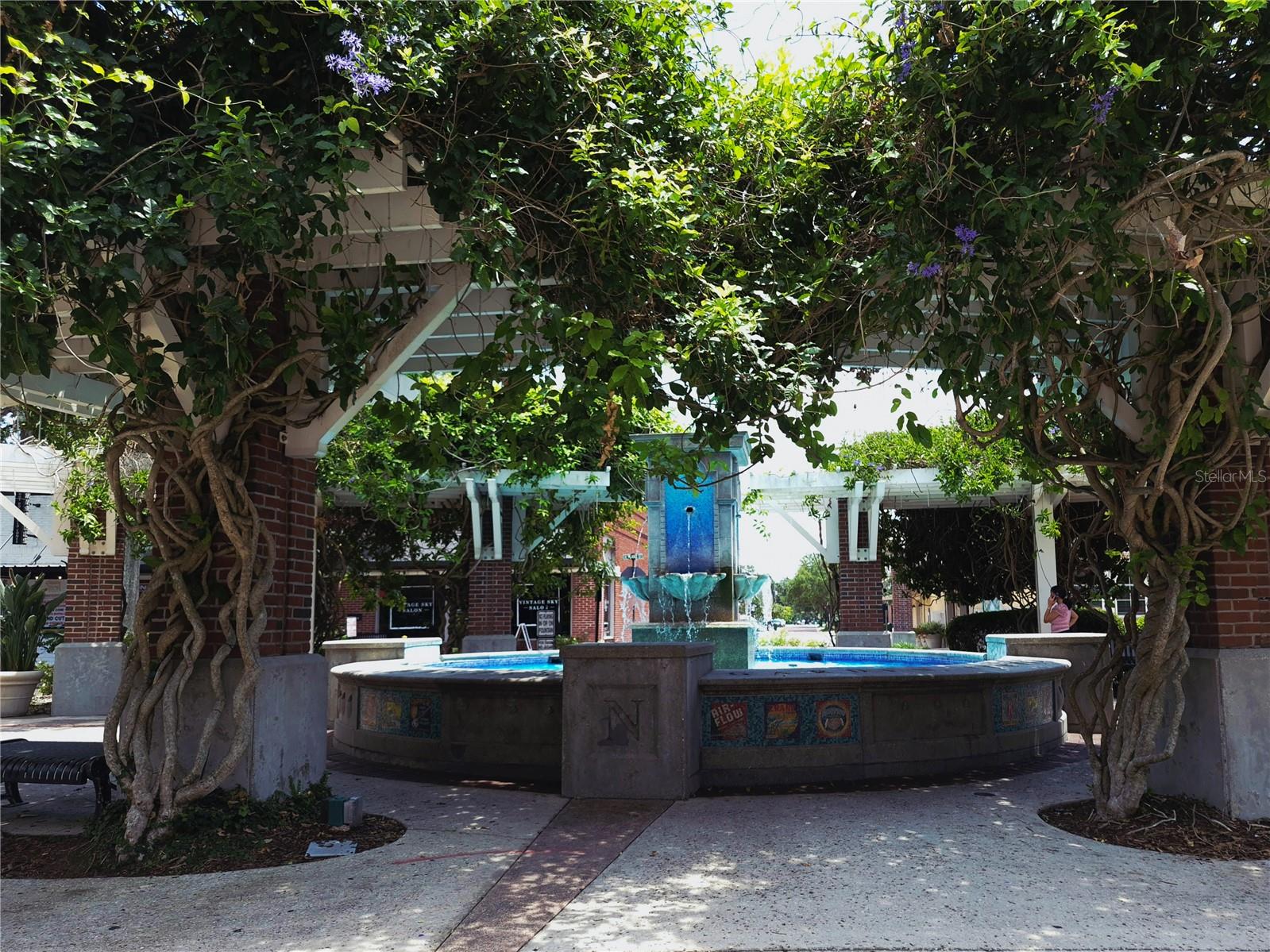 WINTER GARDEN SHORES REP - Residential