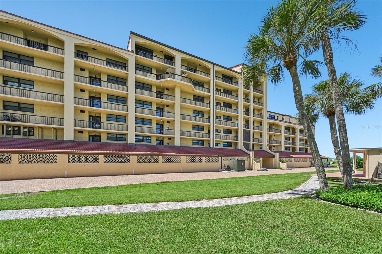 TORTUGA BEACH CLUB - Residential