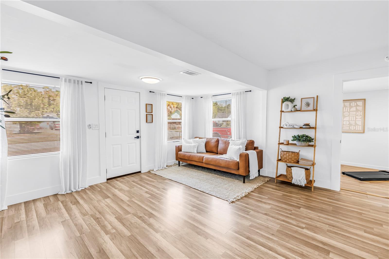 LINNWOOD PARK - Residential
