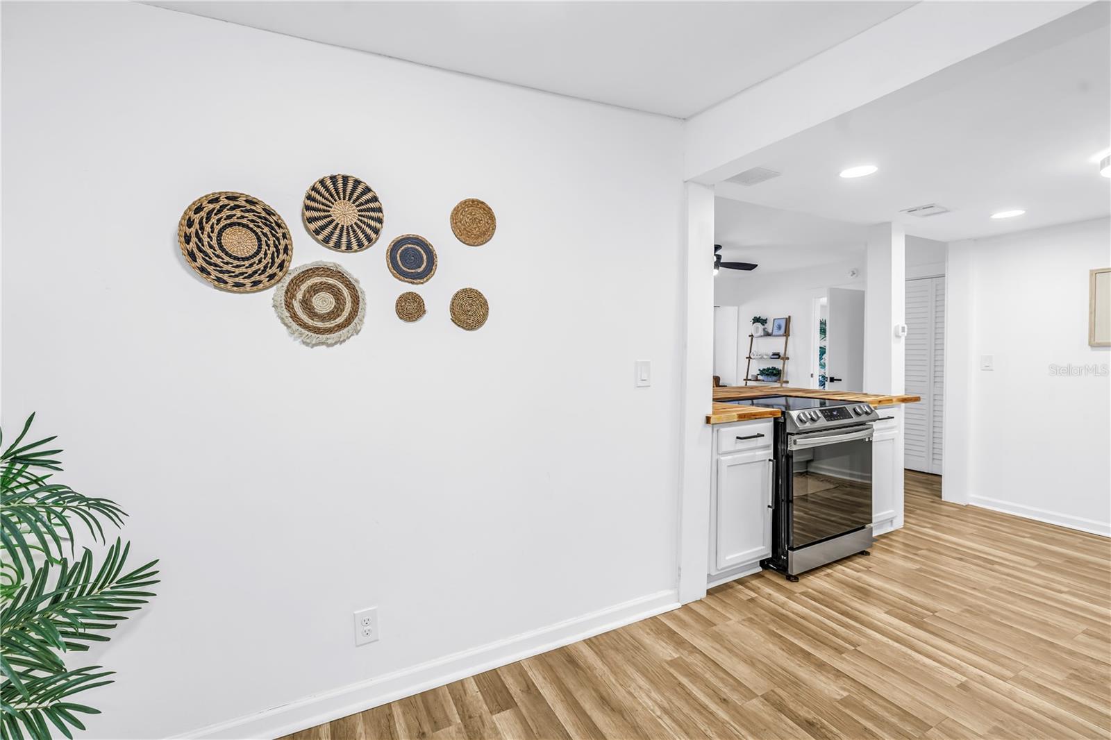 LINNWOOD PARK - Residential