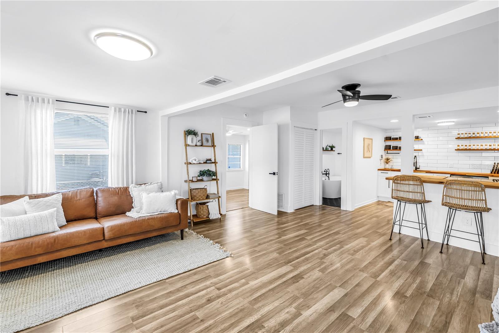 LINNWOOD PARK - Residential