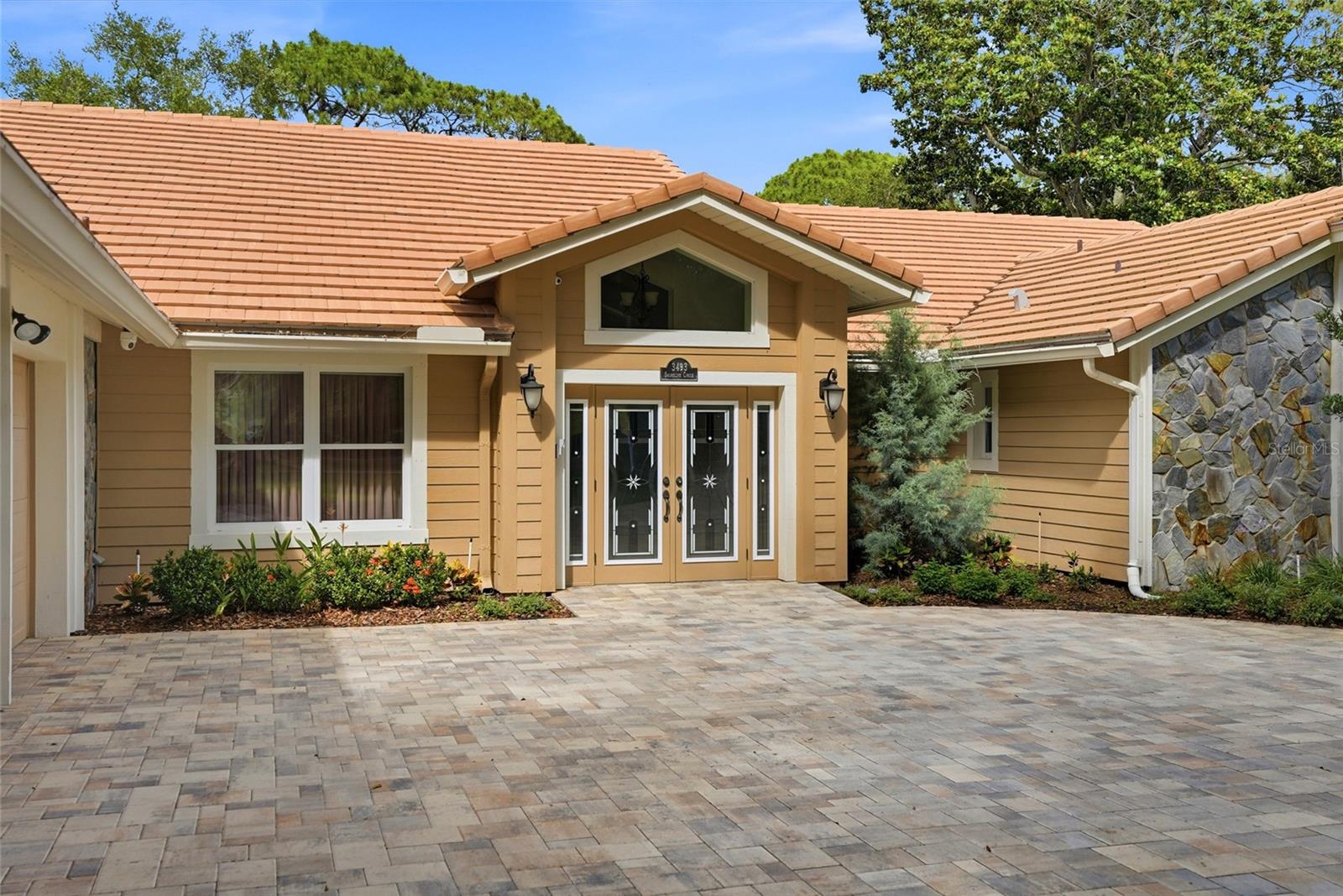 SANCTUARY AT COBBS LANDING THE - Residential