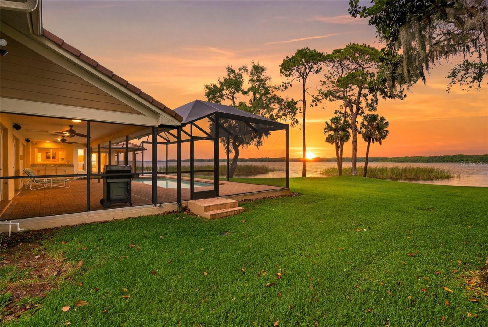 SANCTUARY AT COBBS LANDING THE - Residential