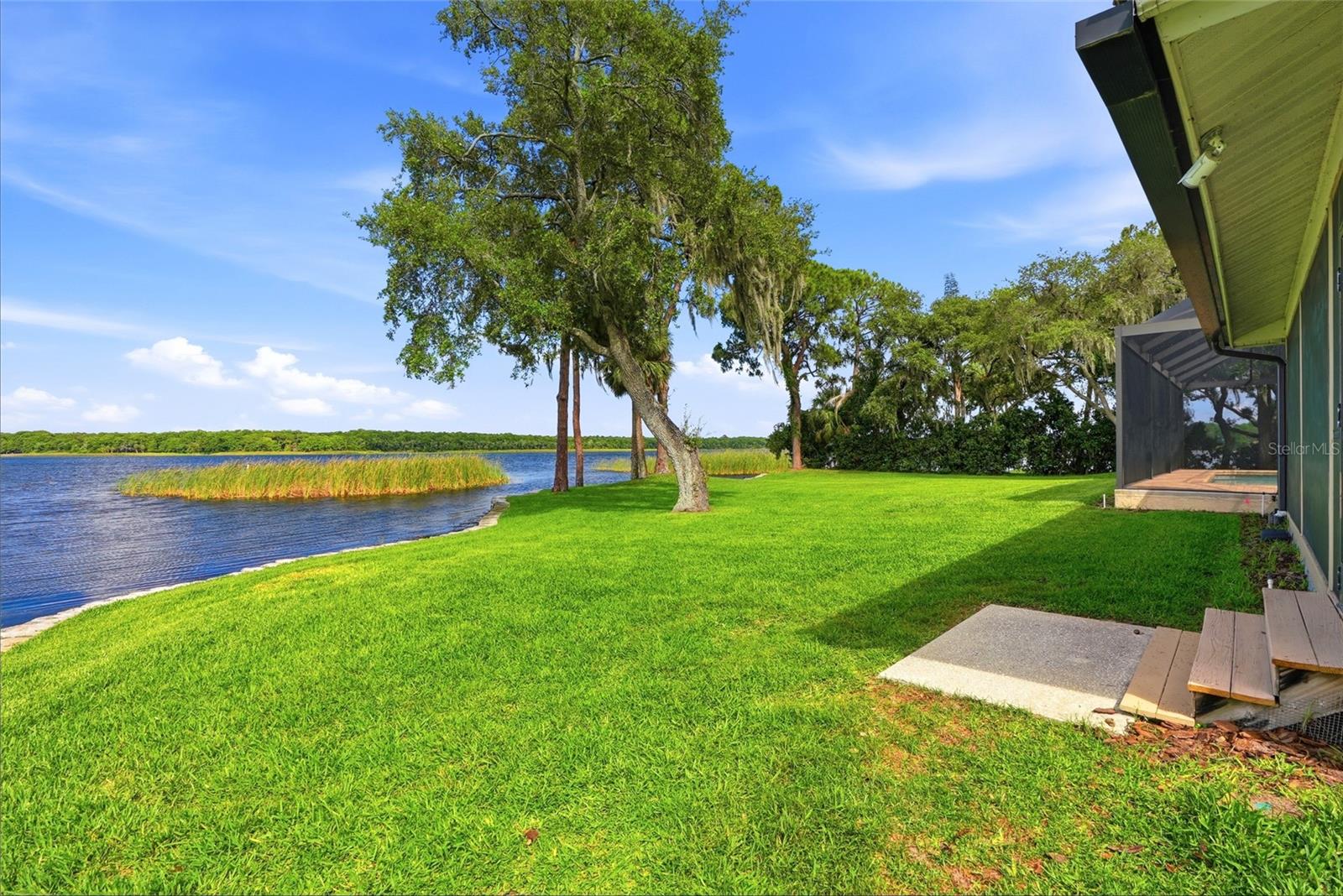 SANCTUARY AT COBBS LANDING THE - Residential