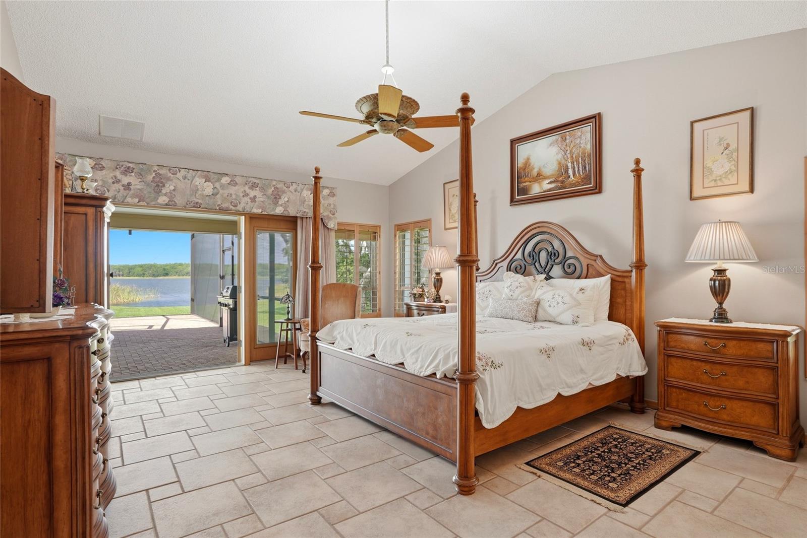 SANCTUARY AT COBBS LANDING THE - Residential