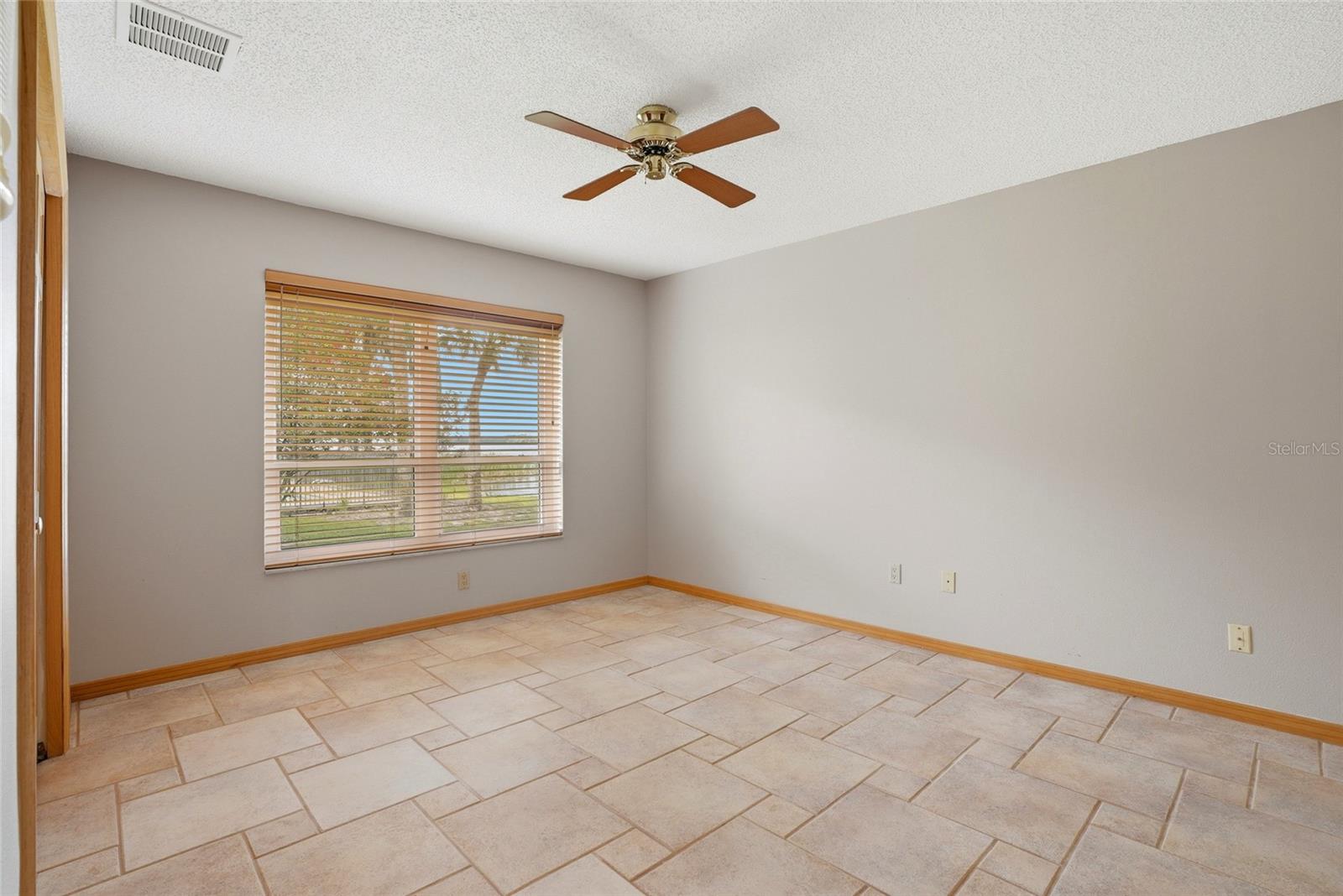 SANCTUARY AT COBBS LANDING THE - Residential