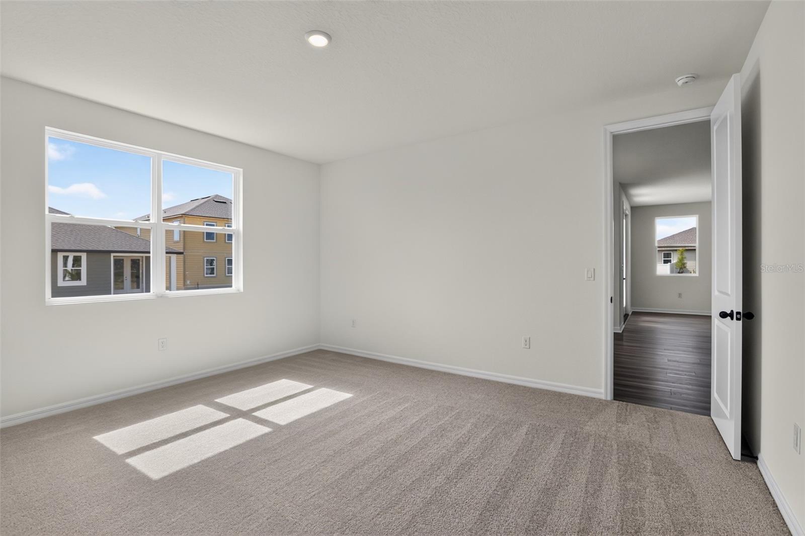 TRAILSIDE - Residential