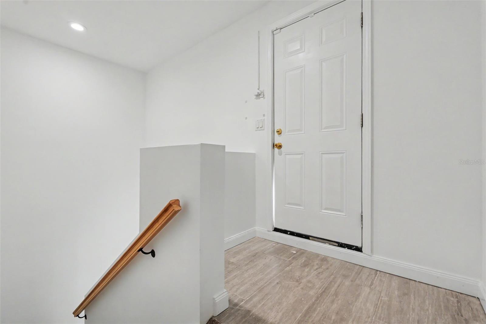 OAK VILLA SUB - Residential