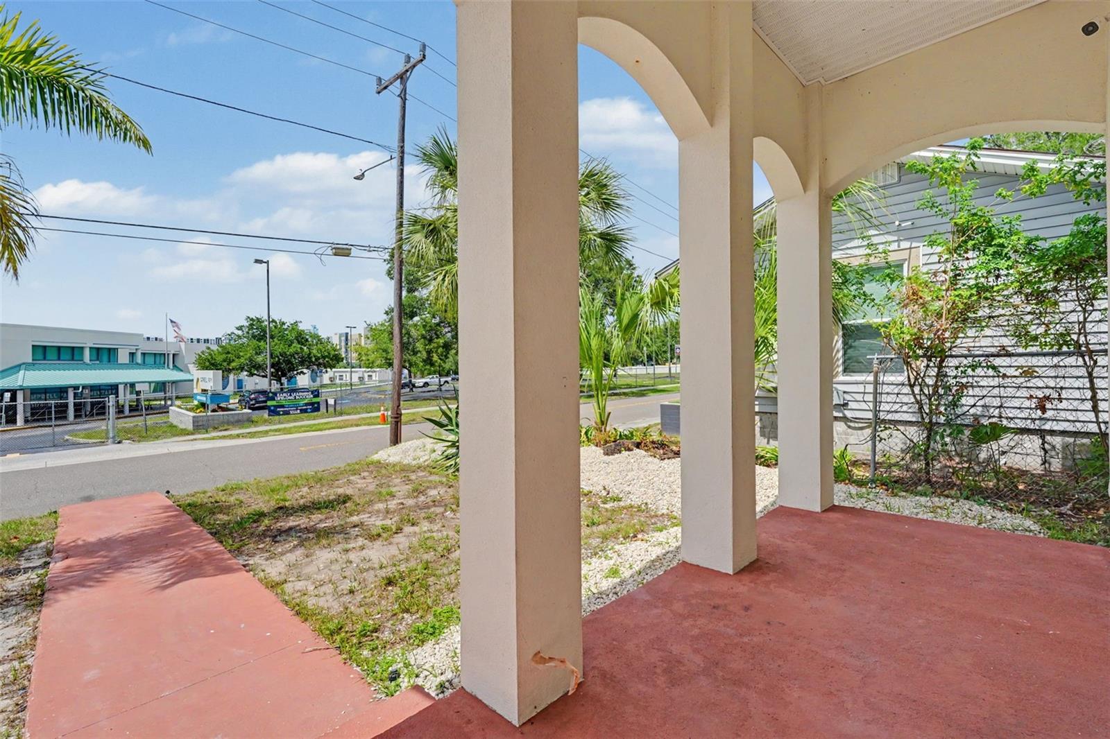 OAK VILLA SUB - Residential