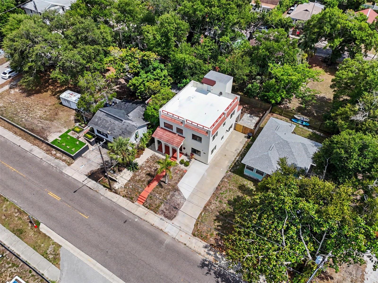 OAK VILLA SUB - Residential