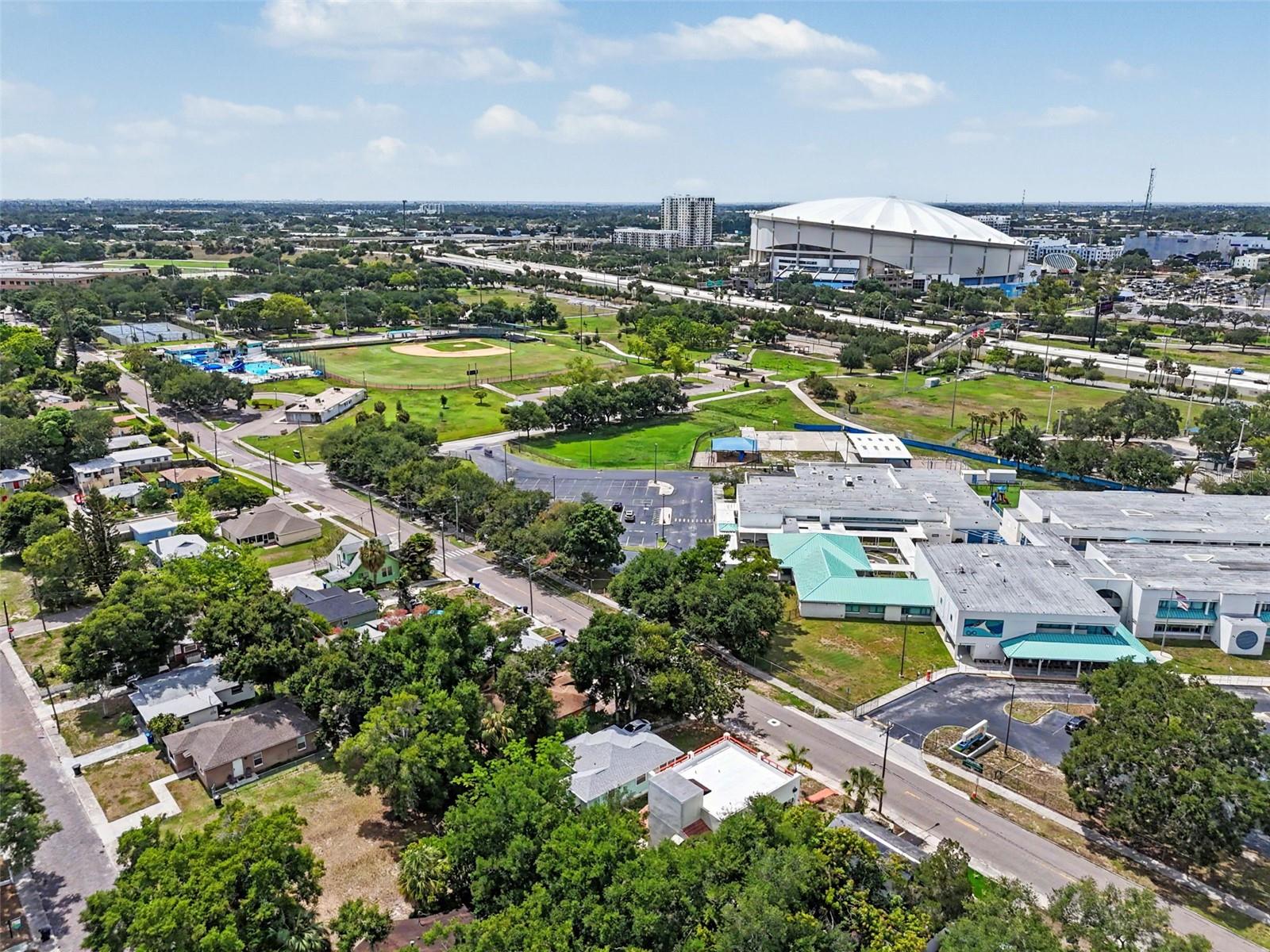 OAK VILLA SUB - Residential