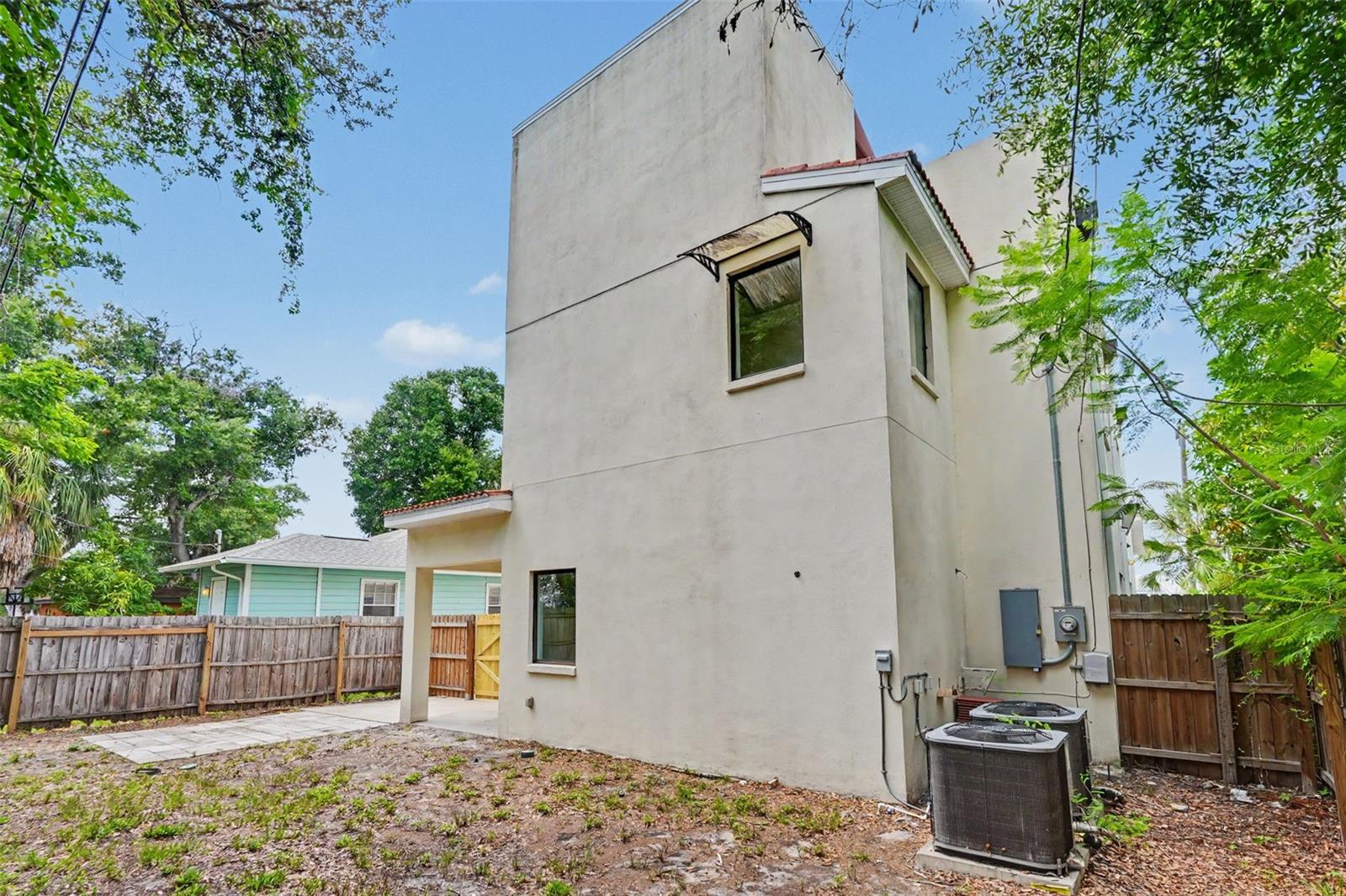 OAK VILLA SUB - Residential