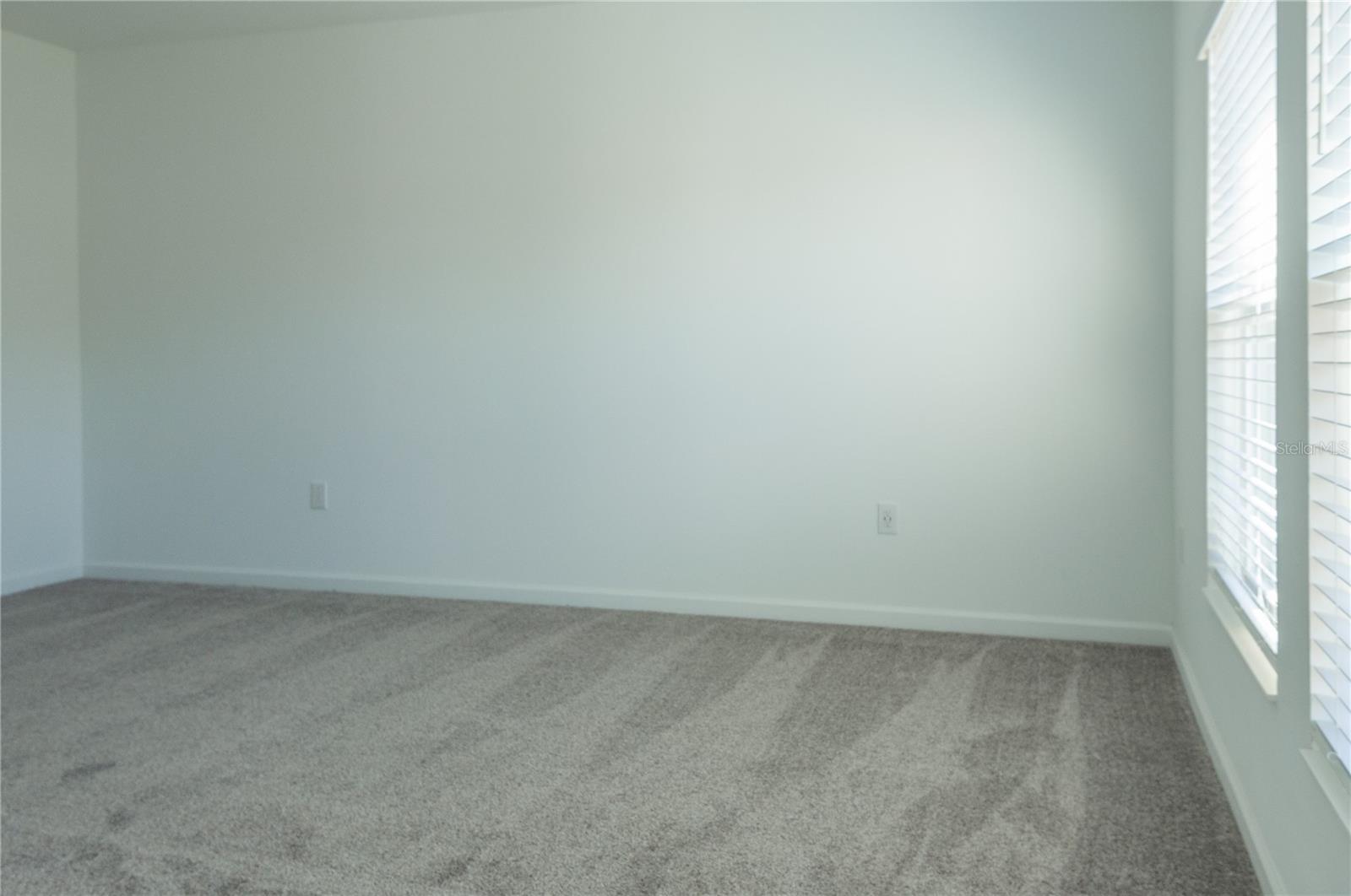 CASCADES PH 1A & 1B - Residential Lease
