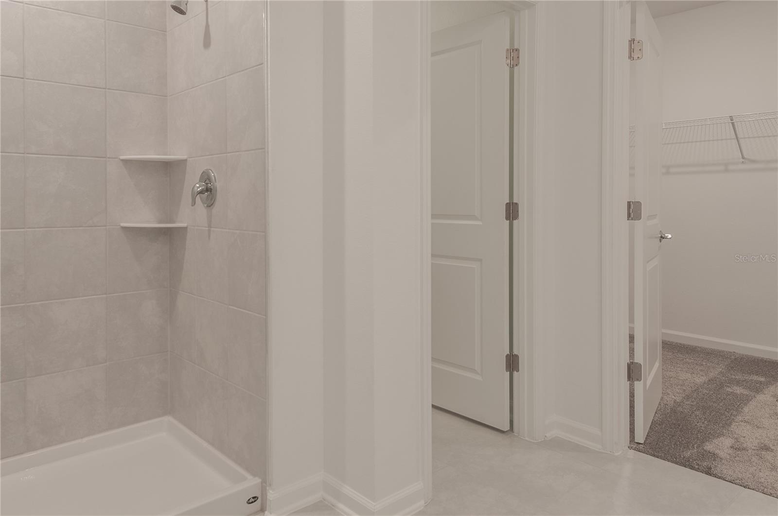 CASCADES PH 1A & 1B - Residential Lease