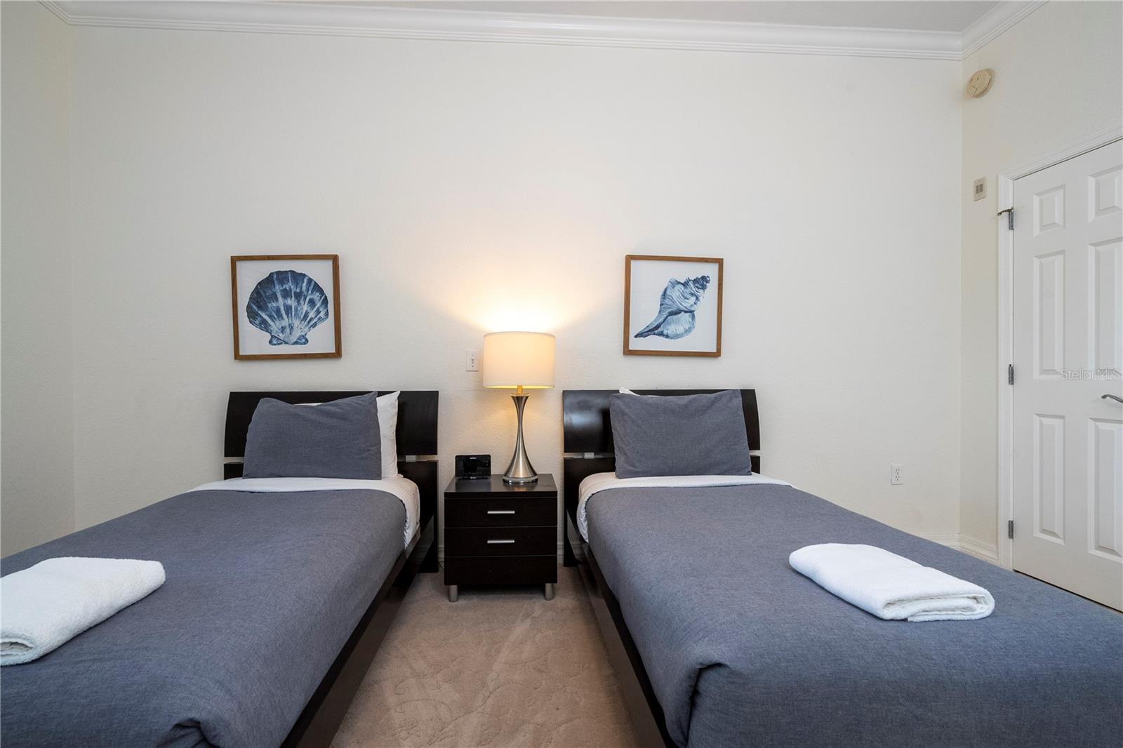 VILLAS AT REUNION SQUARE CONDO PH 4 - Residential