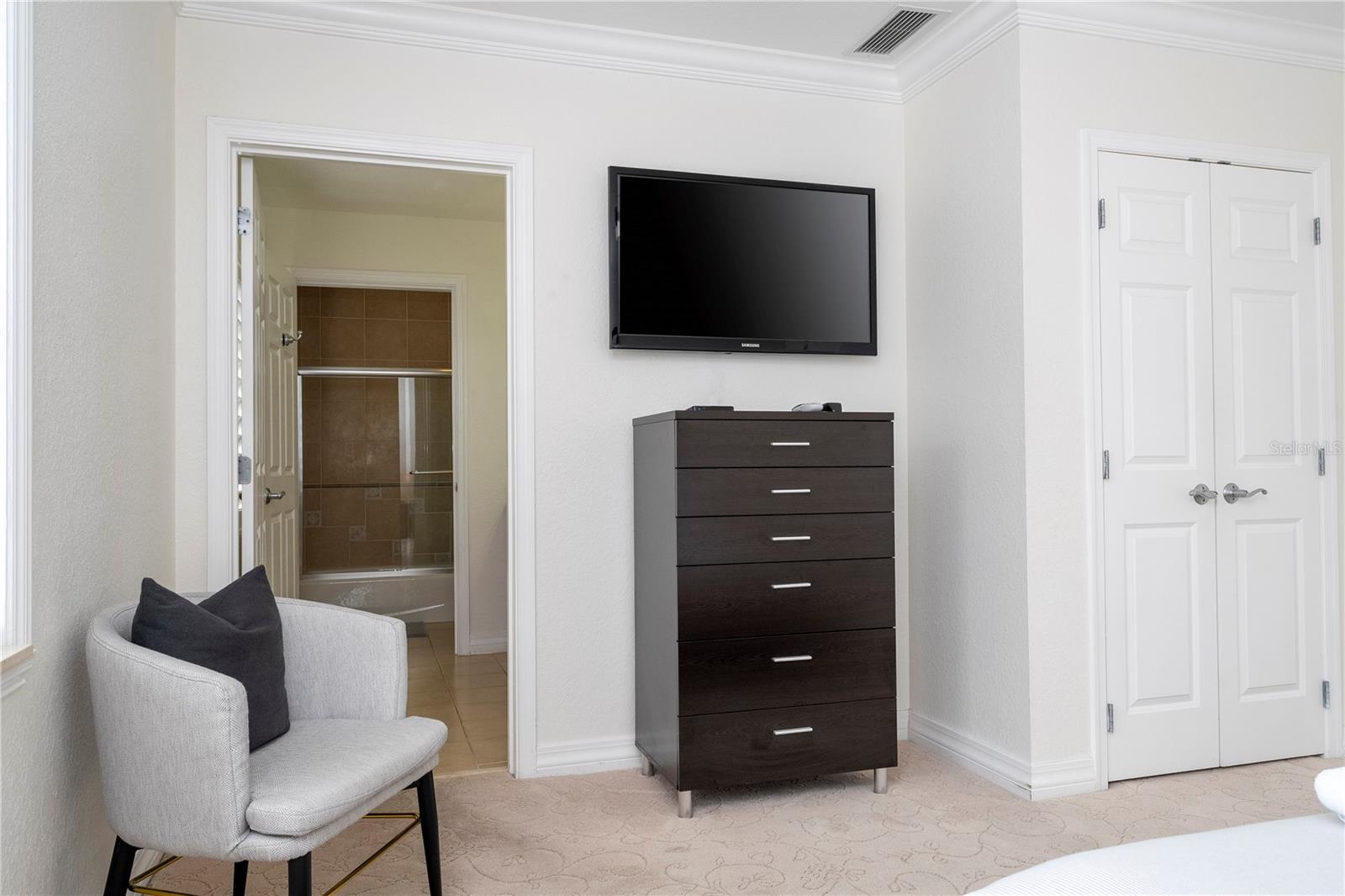 VILLAS AT REUNION SQUARE CONDO PH 4 - Residential