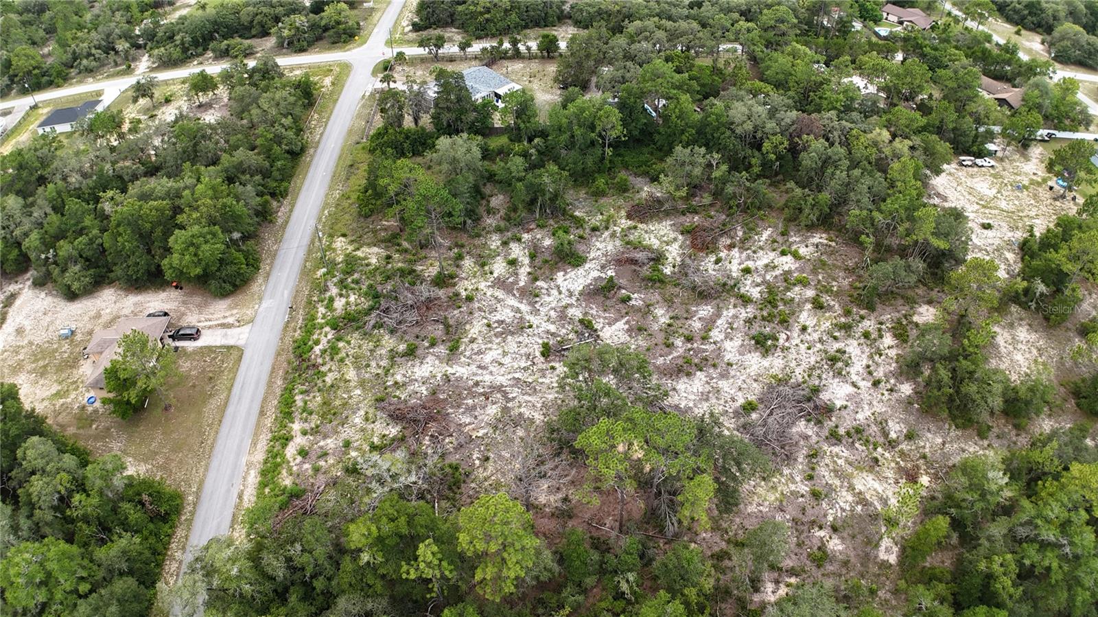RAINBOW LAKES ESTATE - Land